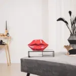 HV Lip vaas rood - Red- 21x19x11cm - Afbeelding 2