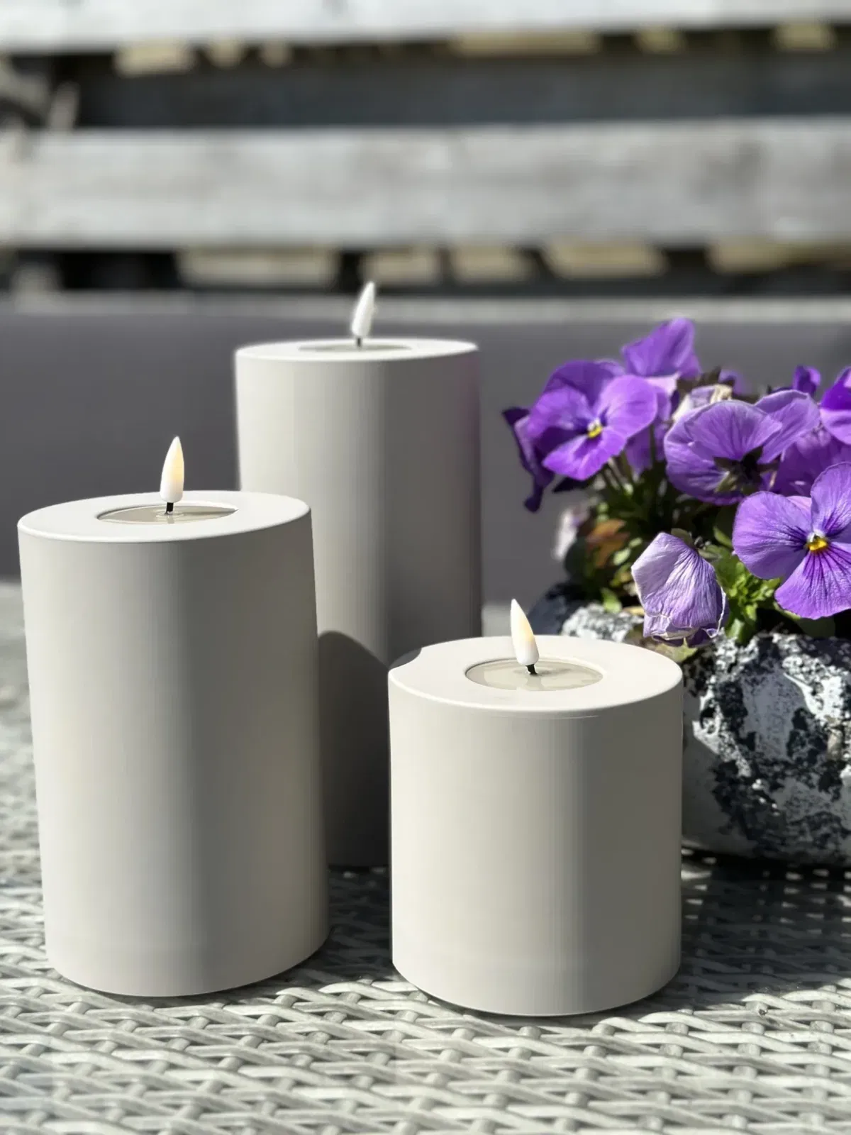 Deluxe Homeart Led kaars Real Flame Sand (10CM x 15CM outdoor) - Afbeelding 2