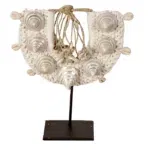 J67 kleine schelp ornament op voet standaard