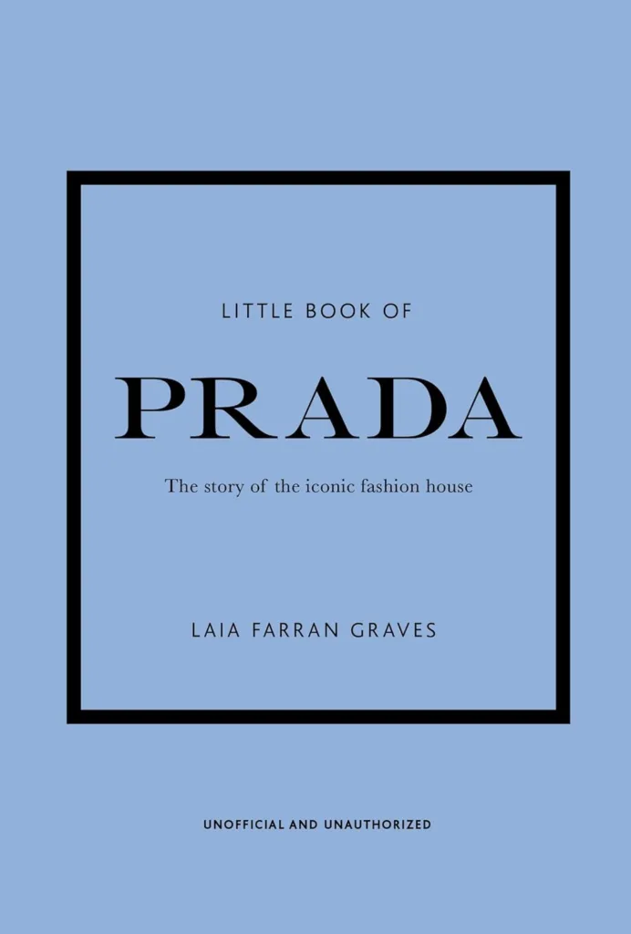 prada little book blauw luxe tafelboek