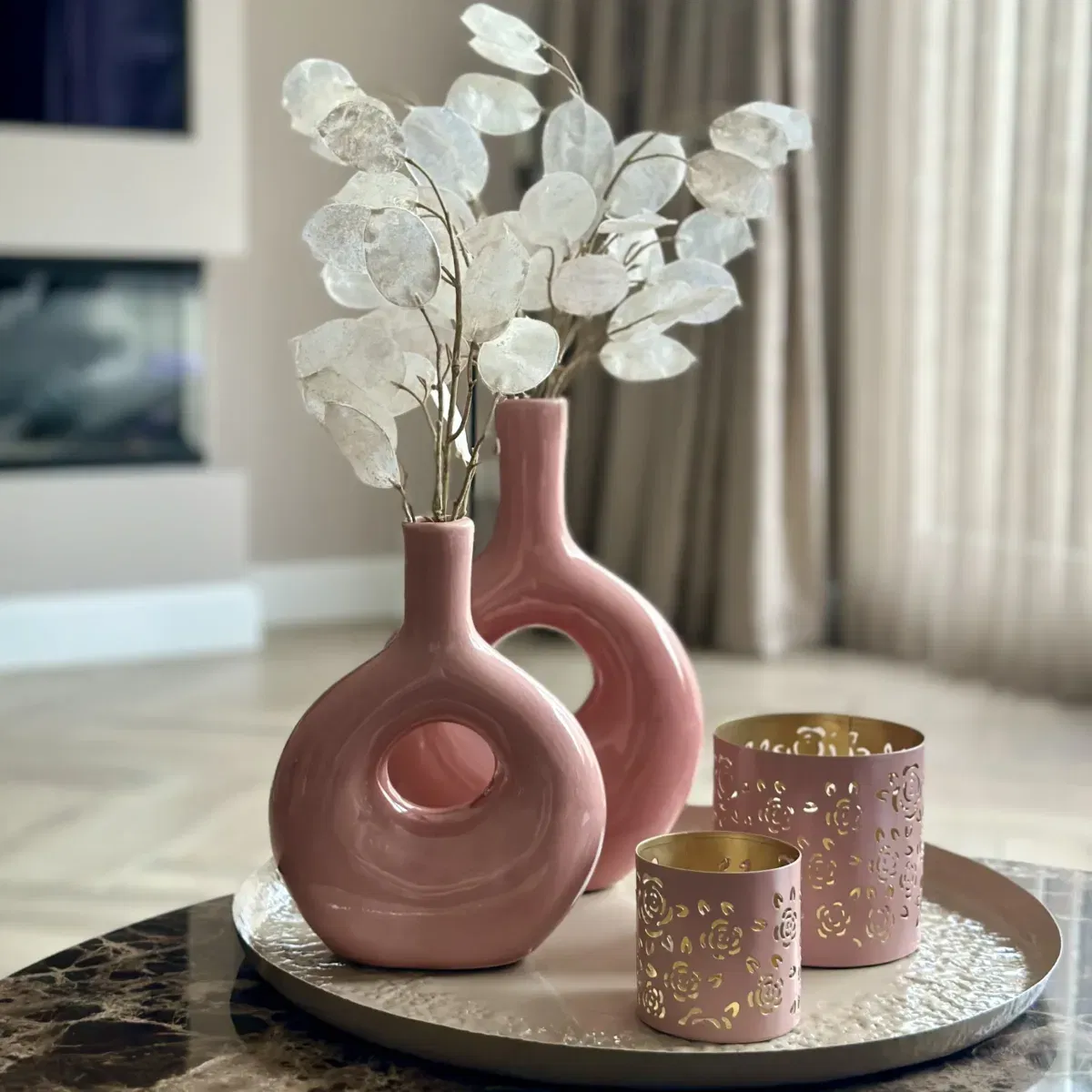 Complete woonaccessoires salontafel set beige roze