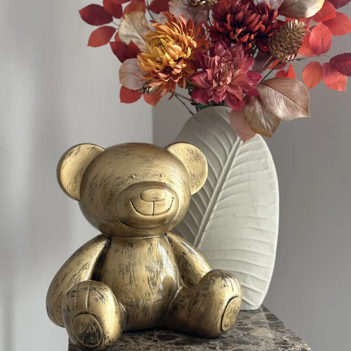 beer beeld goud zittend 35 cm