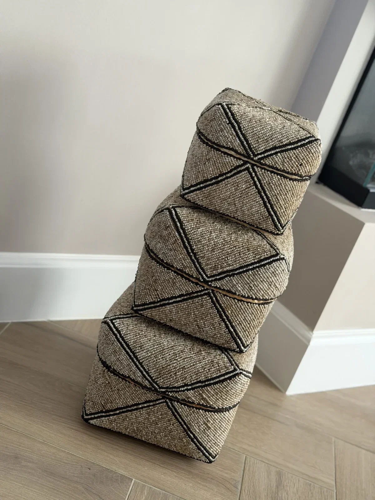 offermandjes kralenmand beige zwart