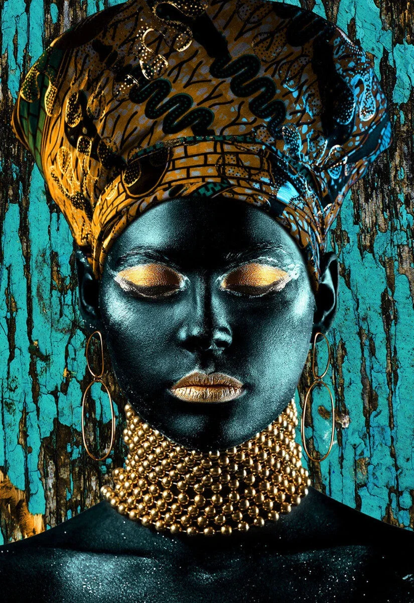 Glasschilderij 110x160cm Vrouw met gouden hoofddoek Glasschilderij 110x160cm Vrouw met gouden hoofddoek