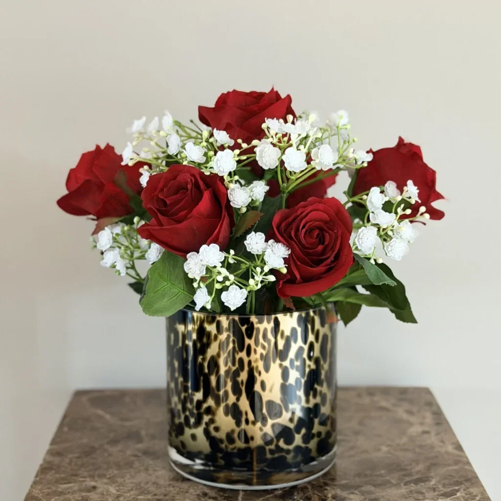 Vaas met rode roze - valentijn cadeau tip