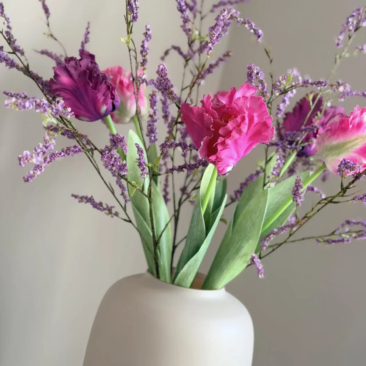 Grote kunst tulpen fuchsia roze paars