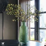 Groene vaas van vase the world
