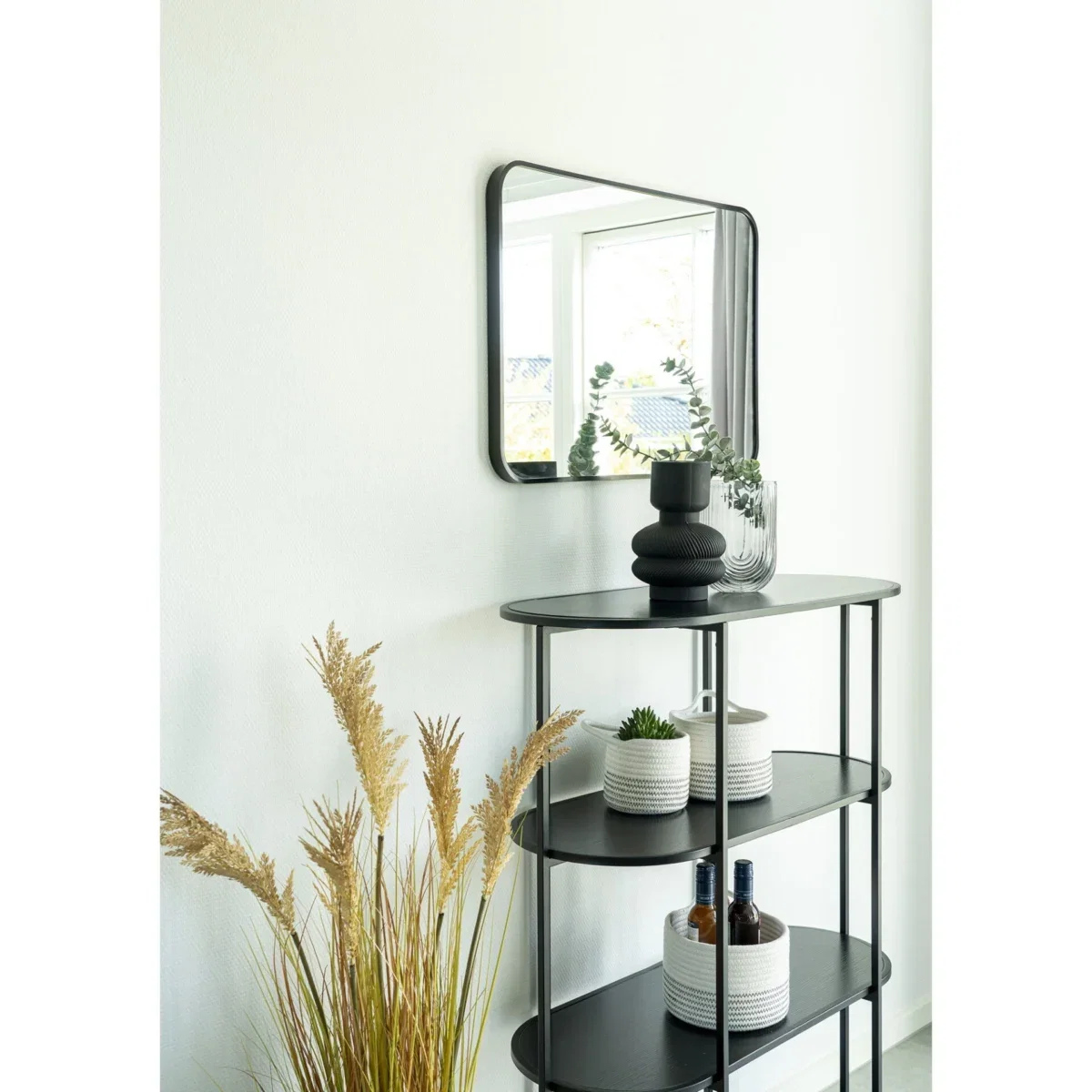Vita shelf - Oval shelf, 4 shelves, black, black frame 85x36x111 cm - Afbeelding 4