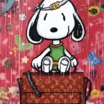 Glasschilderij 60x80cm Witte hond op rode handtas